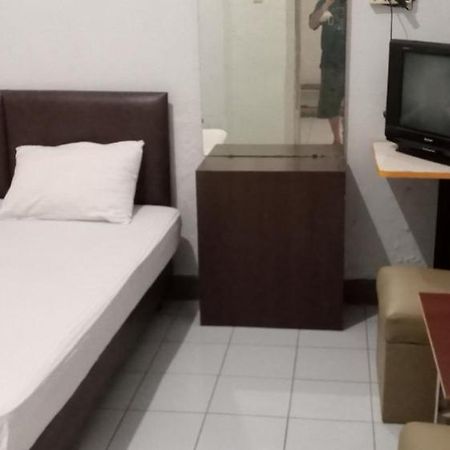 Hotel Maya Tegal  Exterior photo